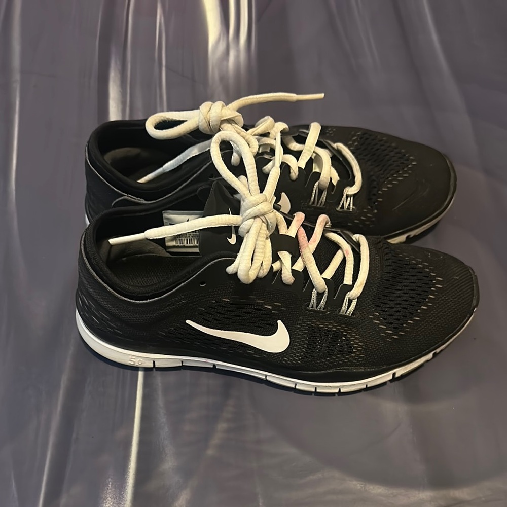 Nike Black Athletic Shoes